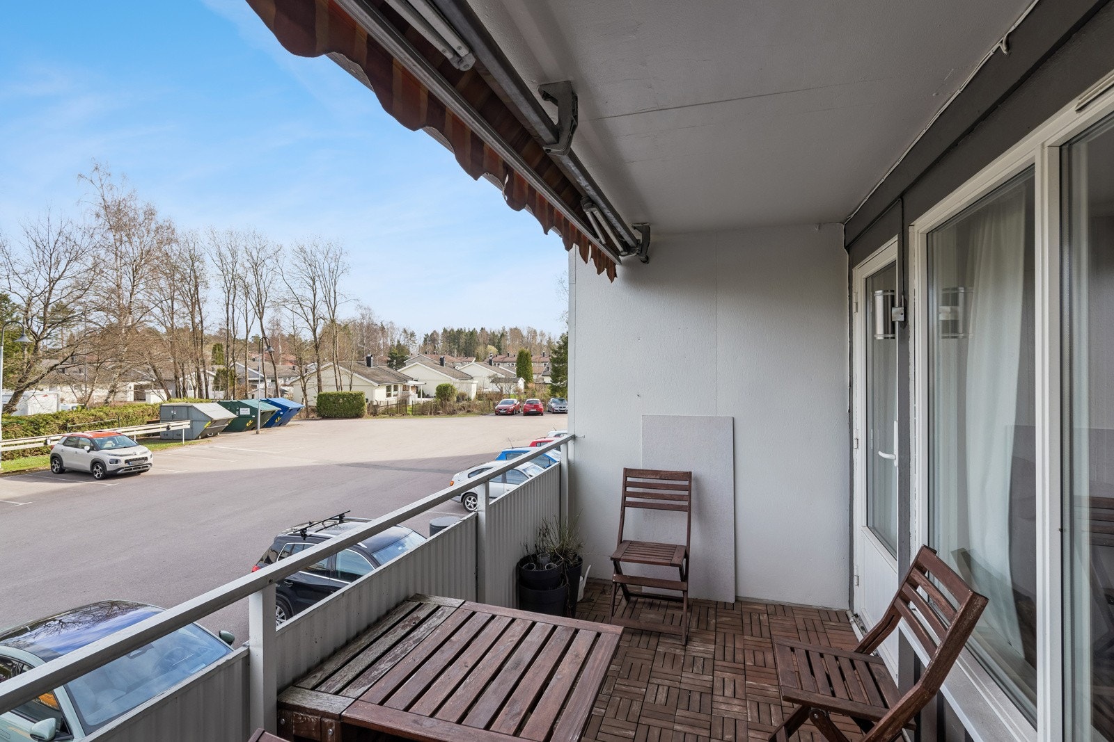 Overbygget balkong med markise Galleribilde