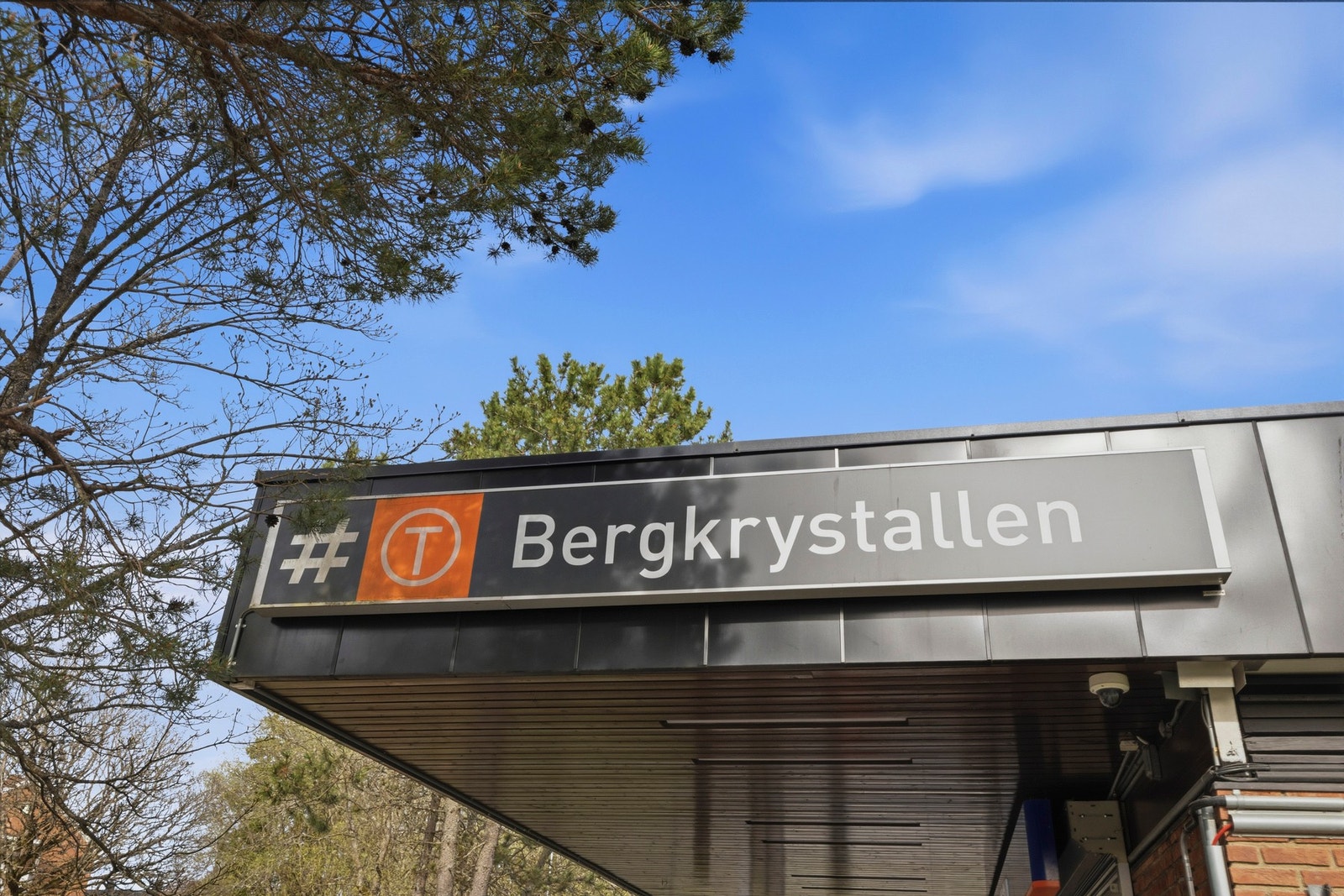 Kort vei til offentlig kommunikasjon. Galleribilde
