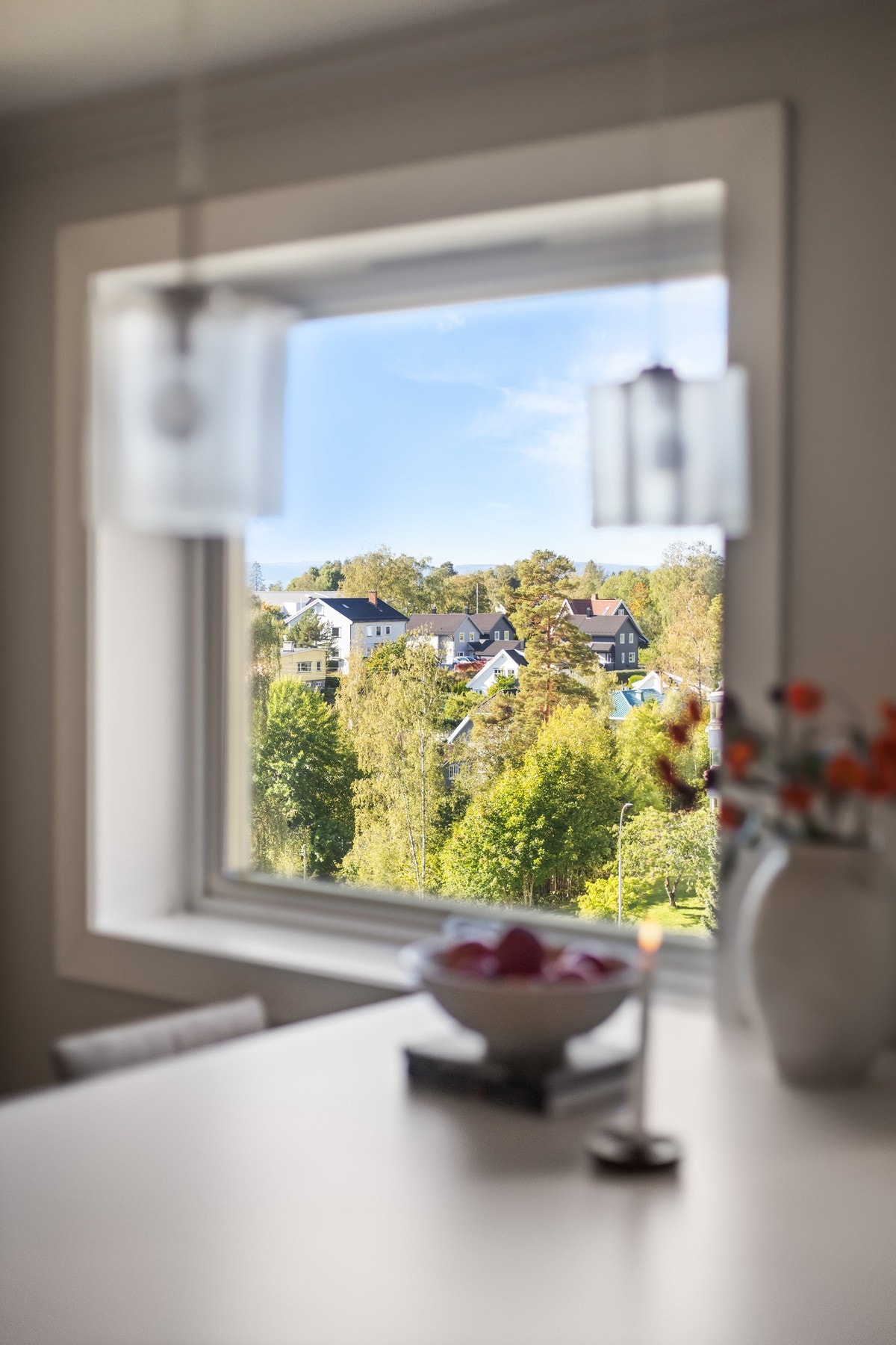 Fine utsiktsforhold fra kjøkkenet. Galleribilde
