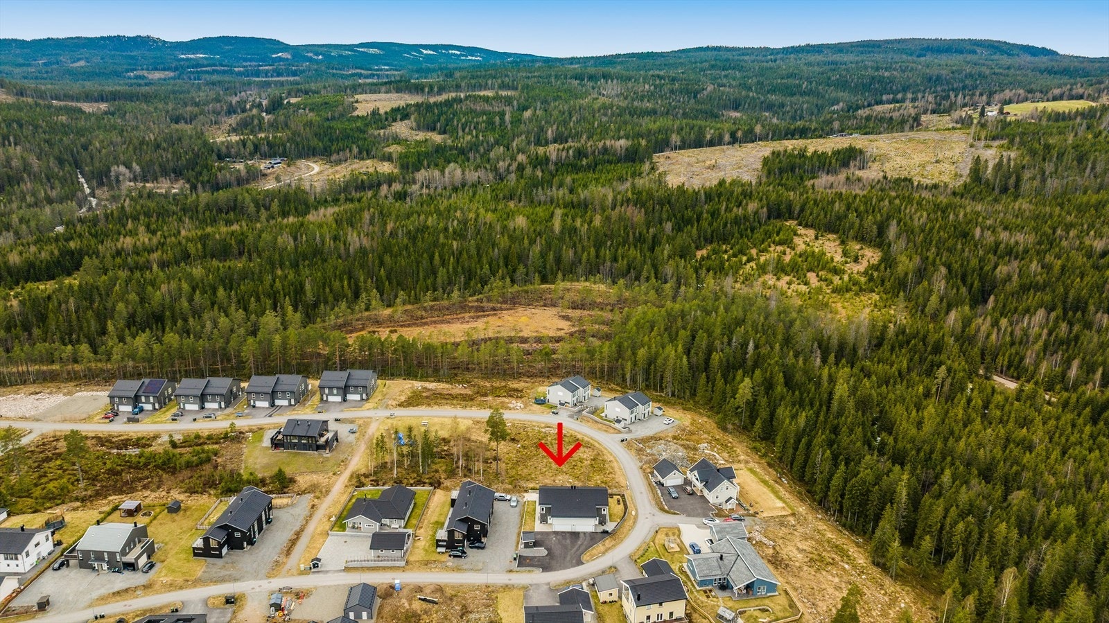Rolig og barnevennlig område med lite gjennomgangstrafikk. Galleribilde