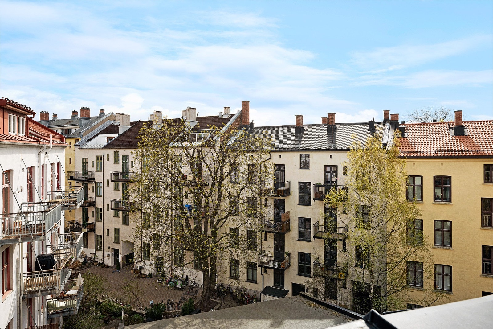 Hyggelig utsyn fra takterrassen. Galleribilde