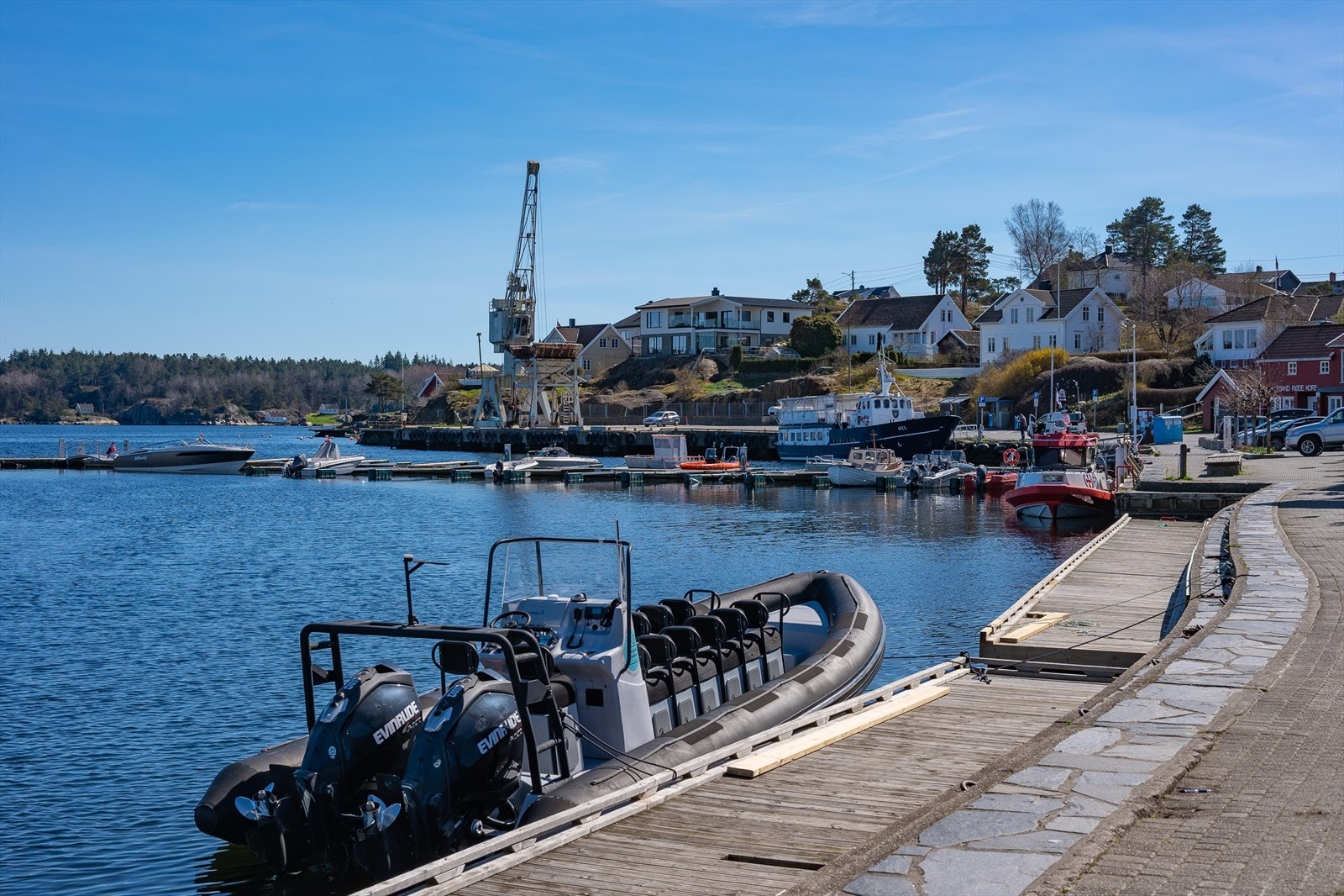 Lillesand gjestehavn Galleribilde