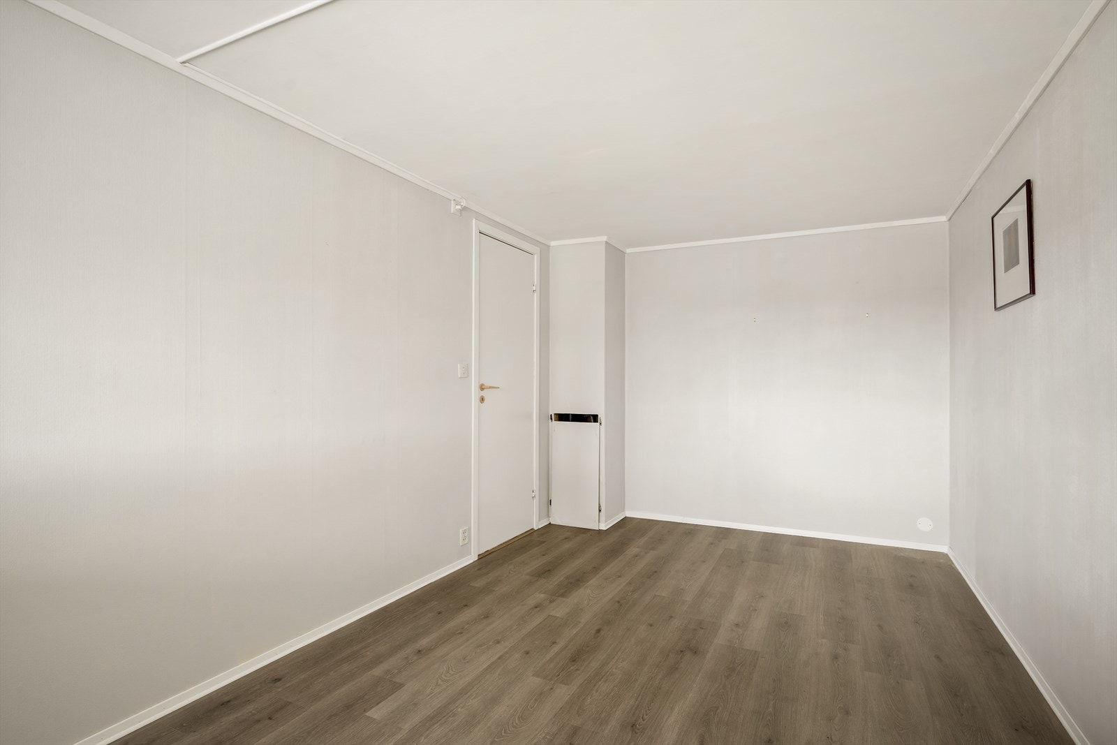 Boligen har i alt 3 soverrom, alle etablert i underetasjen. Galleribilde