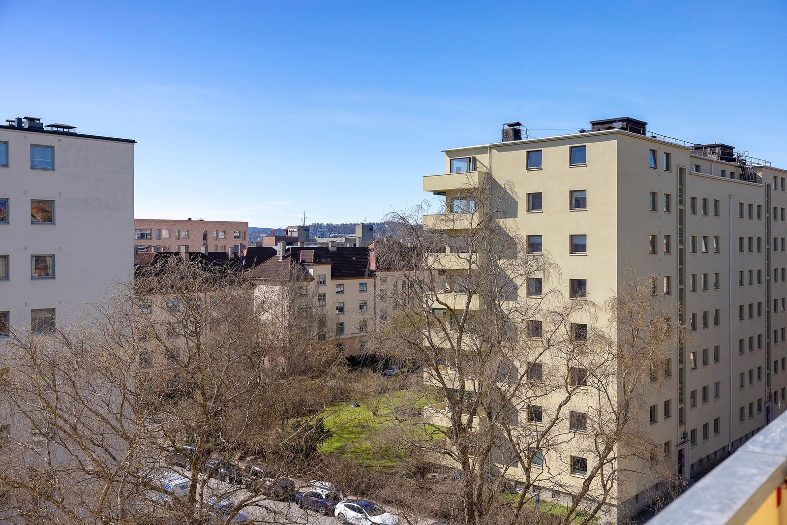 Utsikt fra balkongen Galleribilde
