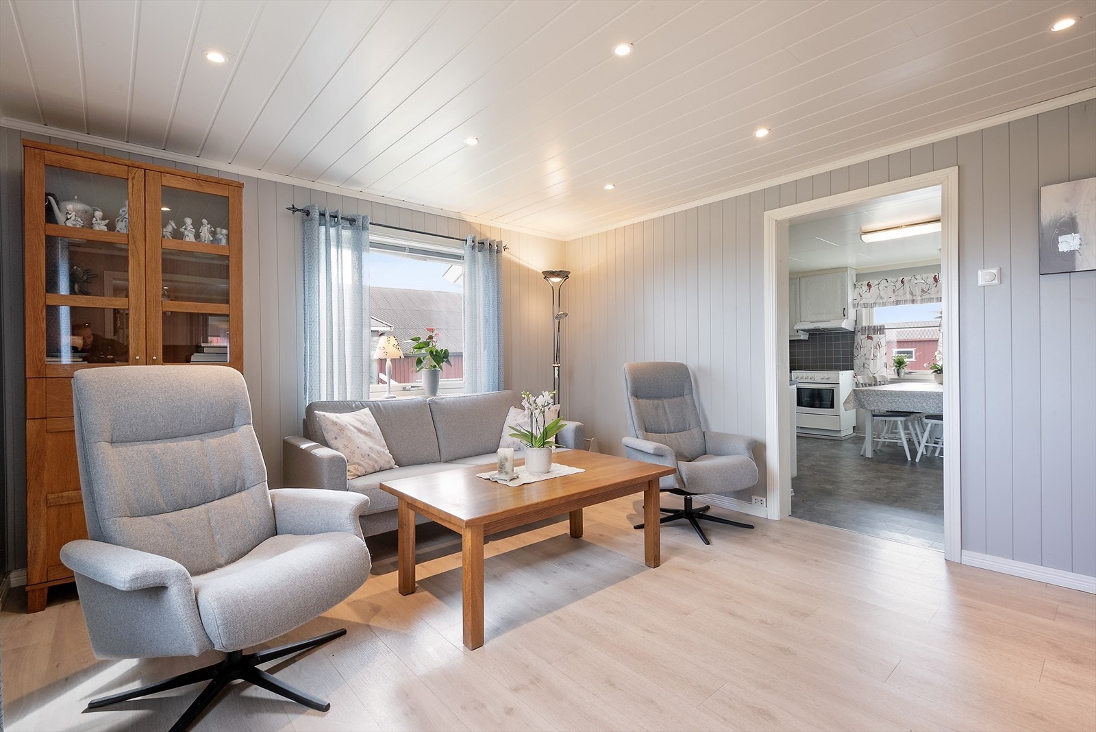 Spottere i taket. Galleribilde