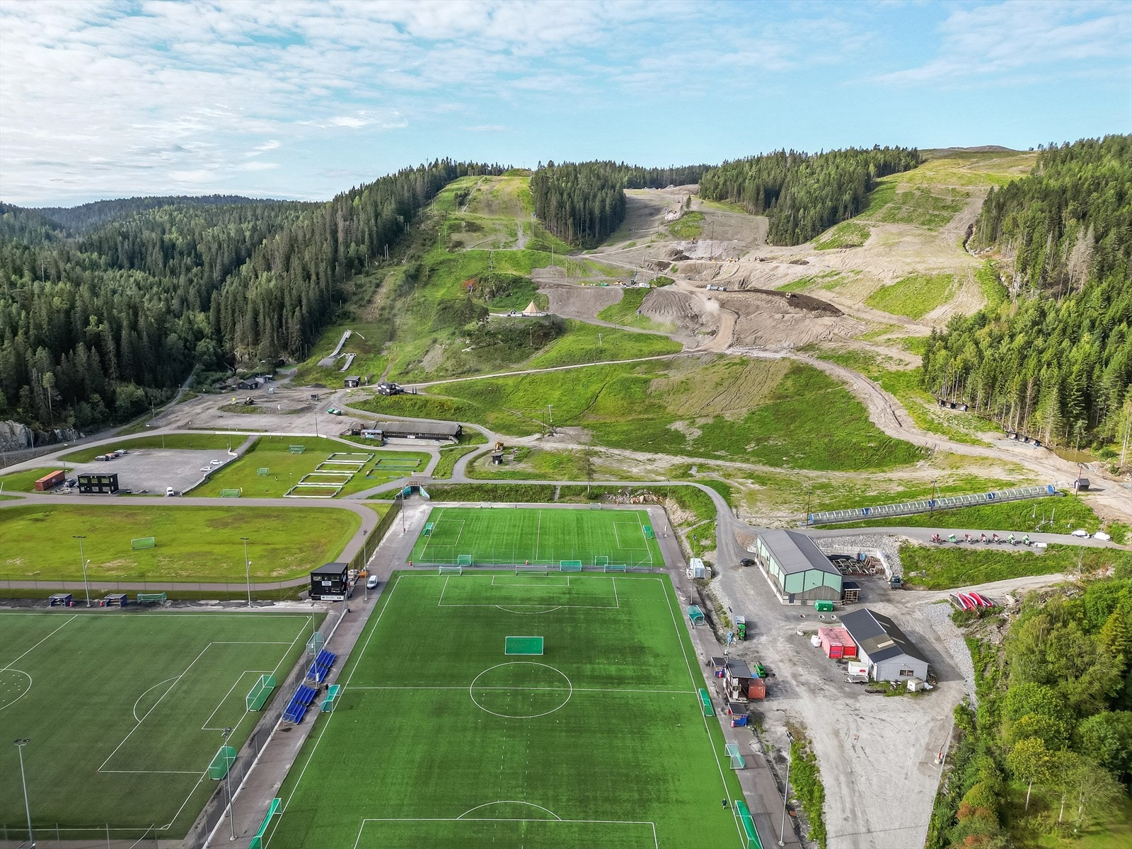 Marikollen Idrettspark. Galleribilde