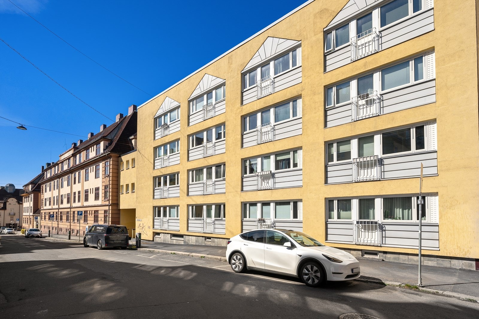 Hyggelig borettslag bestående av 34 andelsleiligheter - skaper trygge boforhold Galleribilde
