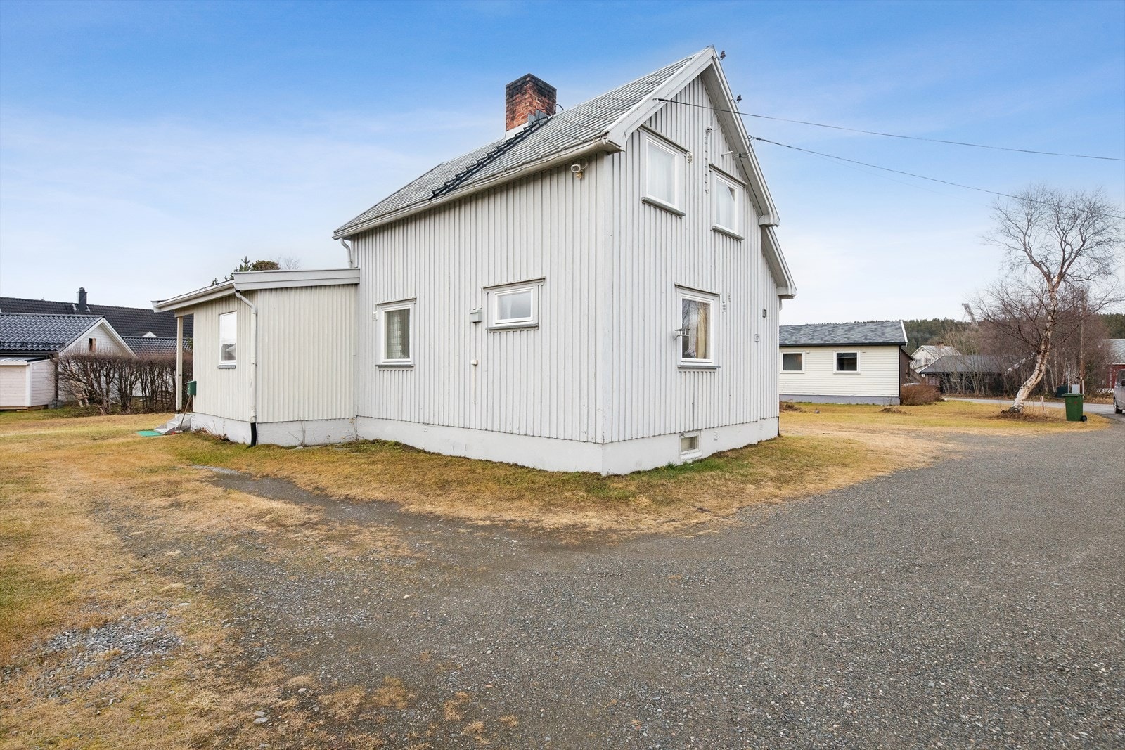 Velkommen til Geitramsveien 12, presentert av Magnar Sønvisen Moe for DNB Eiendom. Galleribilde