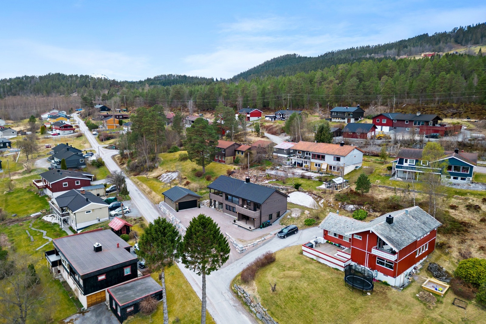 Dronefoto av eiendommen Galleribilde