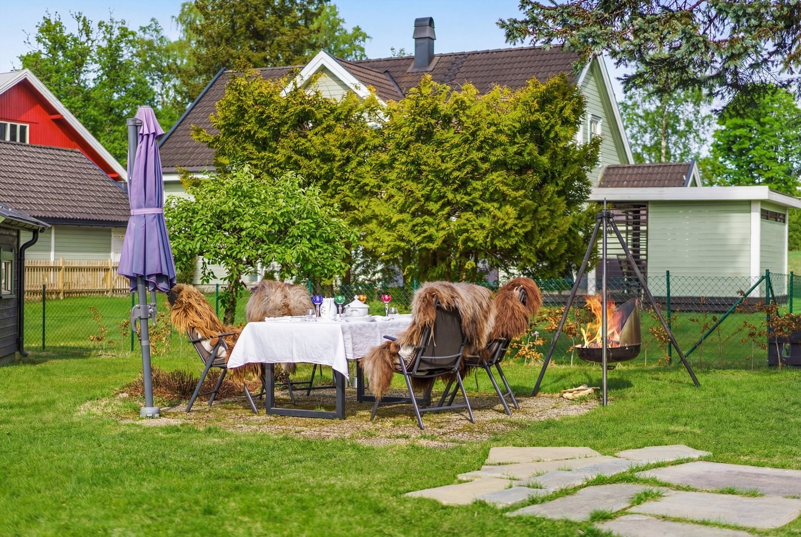 Bildet har AI-redigert plen. Galleribilde