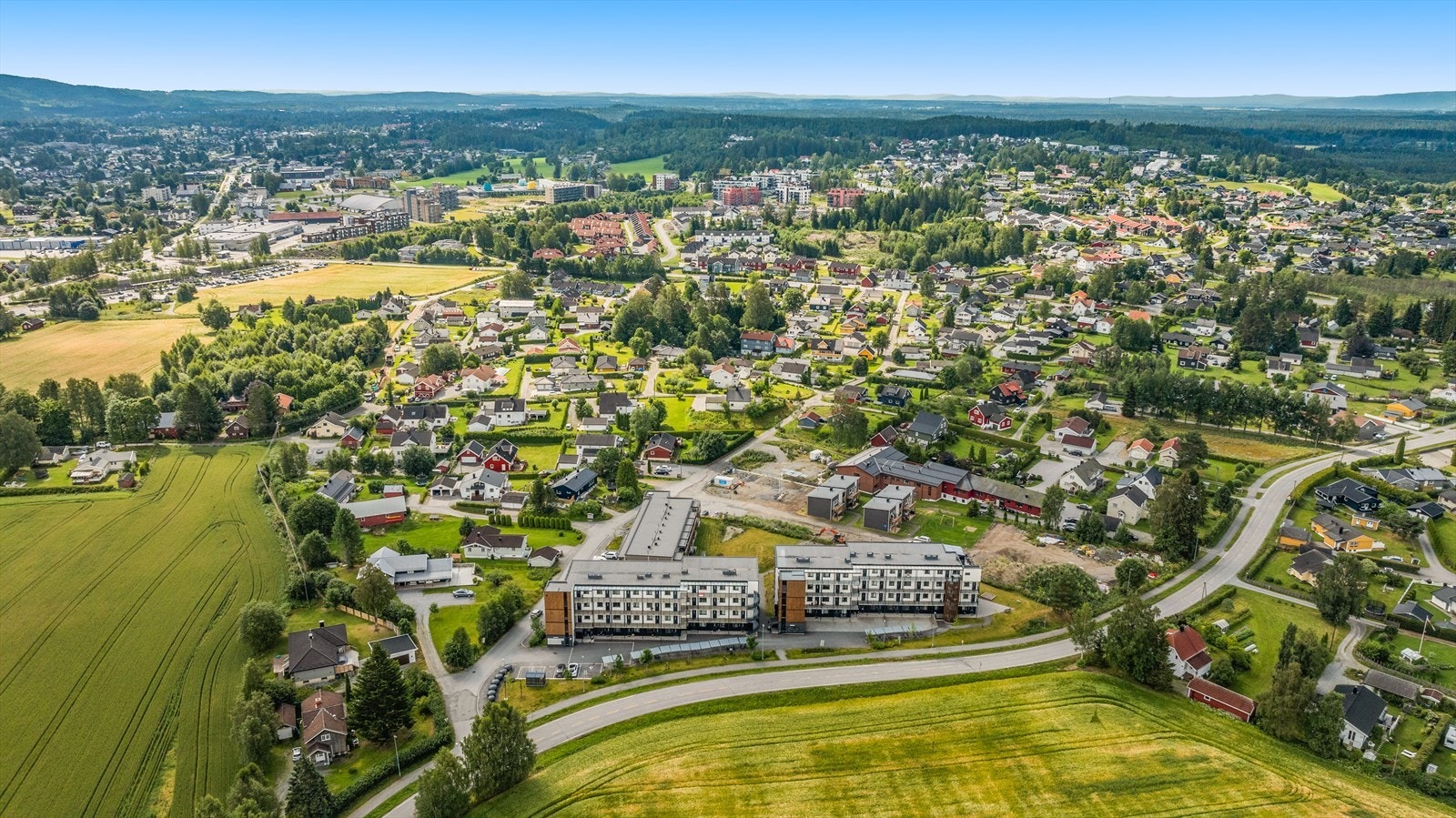 Gangavstand til butikker, kjøpesenter og fritidstilbud på Råholt -Velkommen til visning! Galleribilde