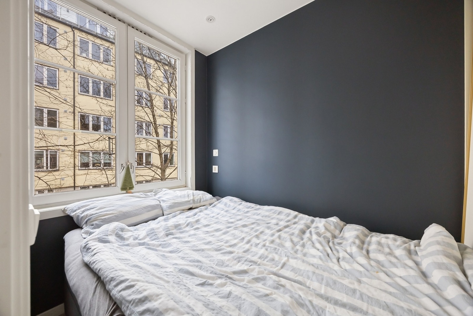 Leilighetens soverom har man plass til dobbelseng. Galleribilde
