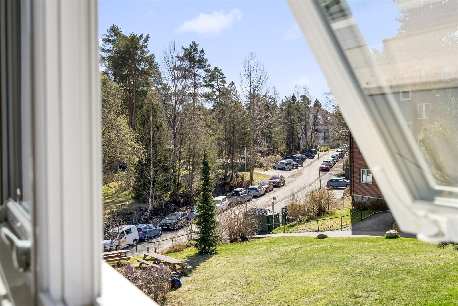 Utsikt fra stue. Galleribilde