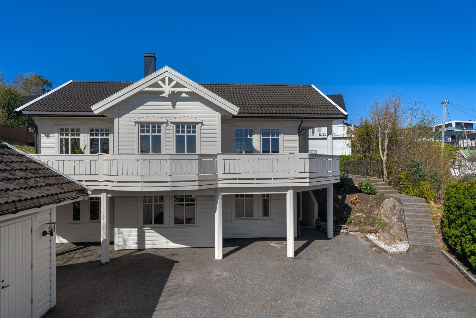 - Merk deg uteboden med innlagt strøm - Galleribilde