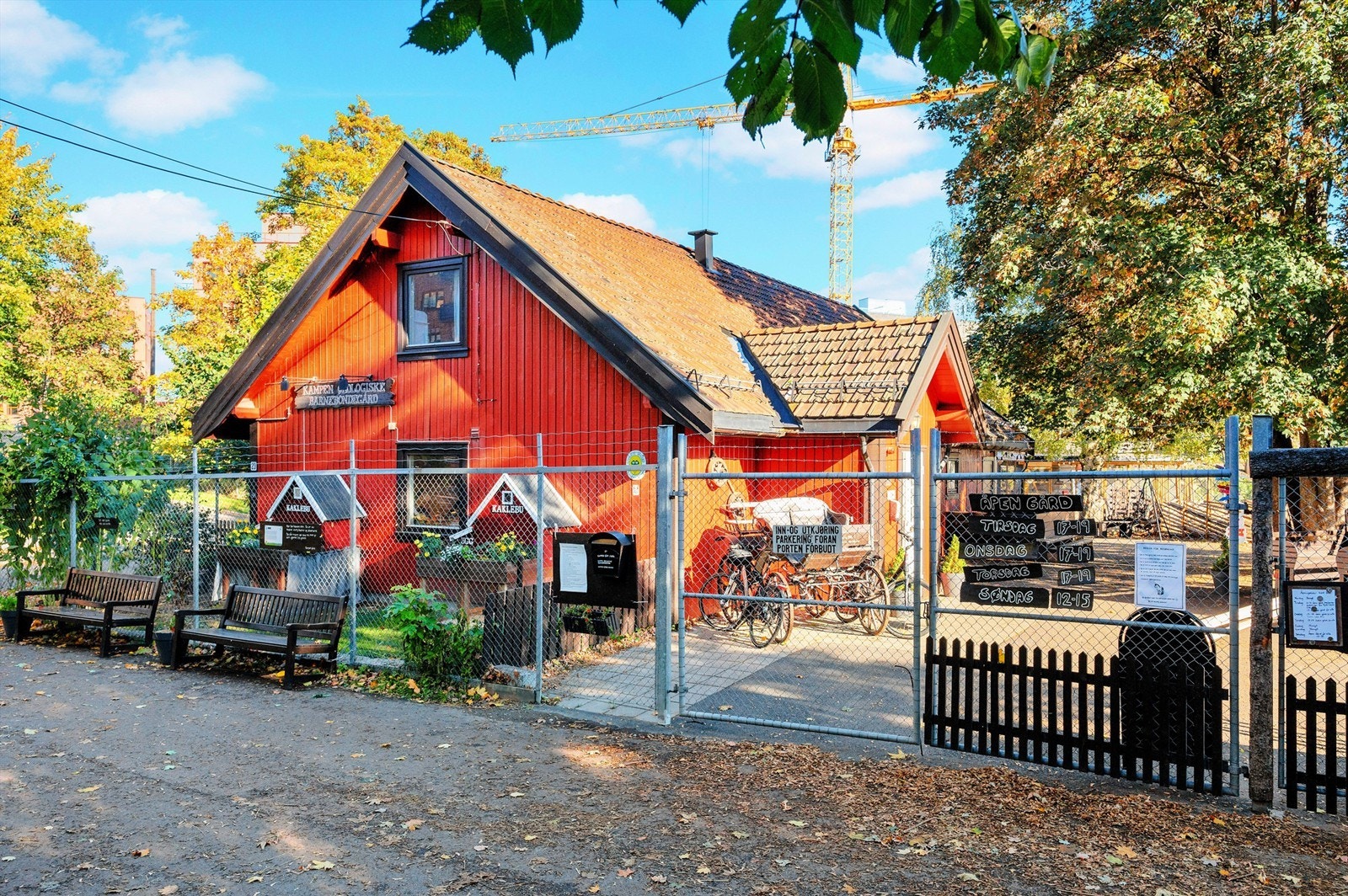 Området byr også på sjarmerende innslag som Kampen økologiske barnebondegård. Galleribilde