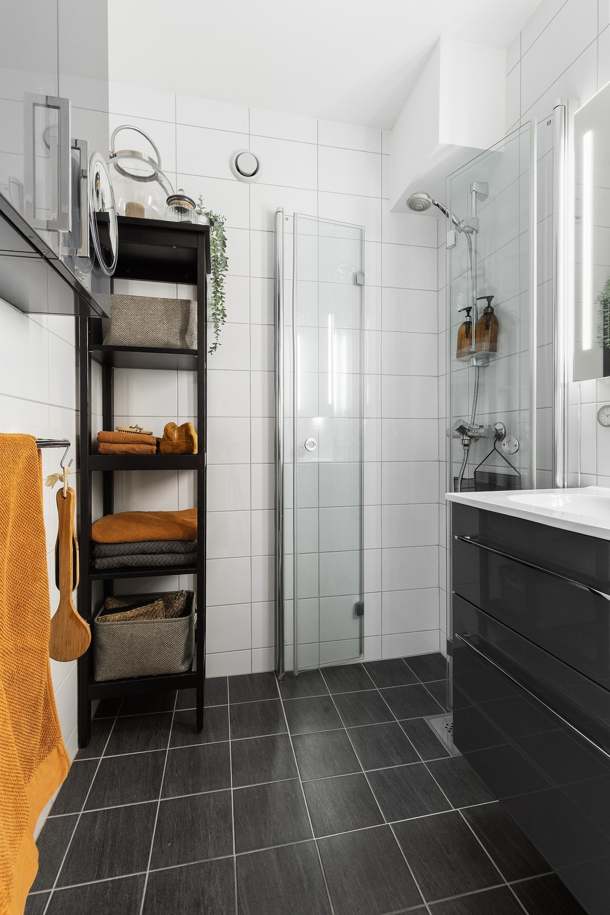 Pent bad fra 2017/2018 (ifølge forrige salgsannonse) Galleribilde