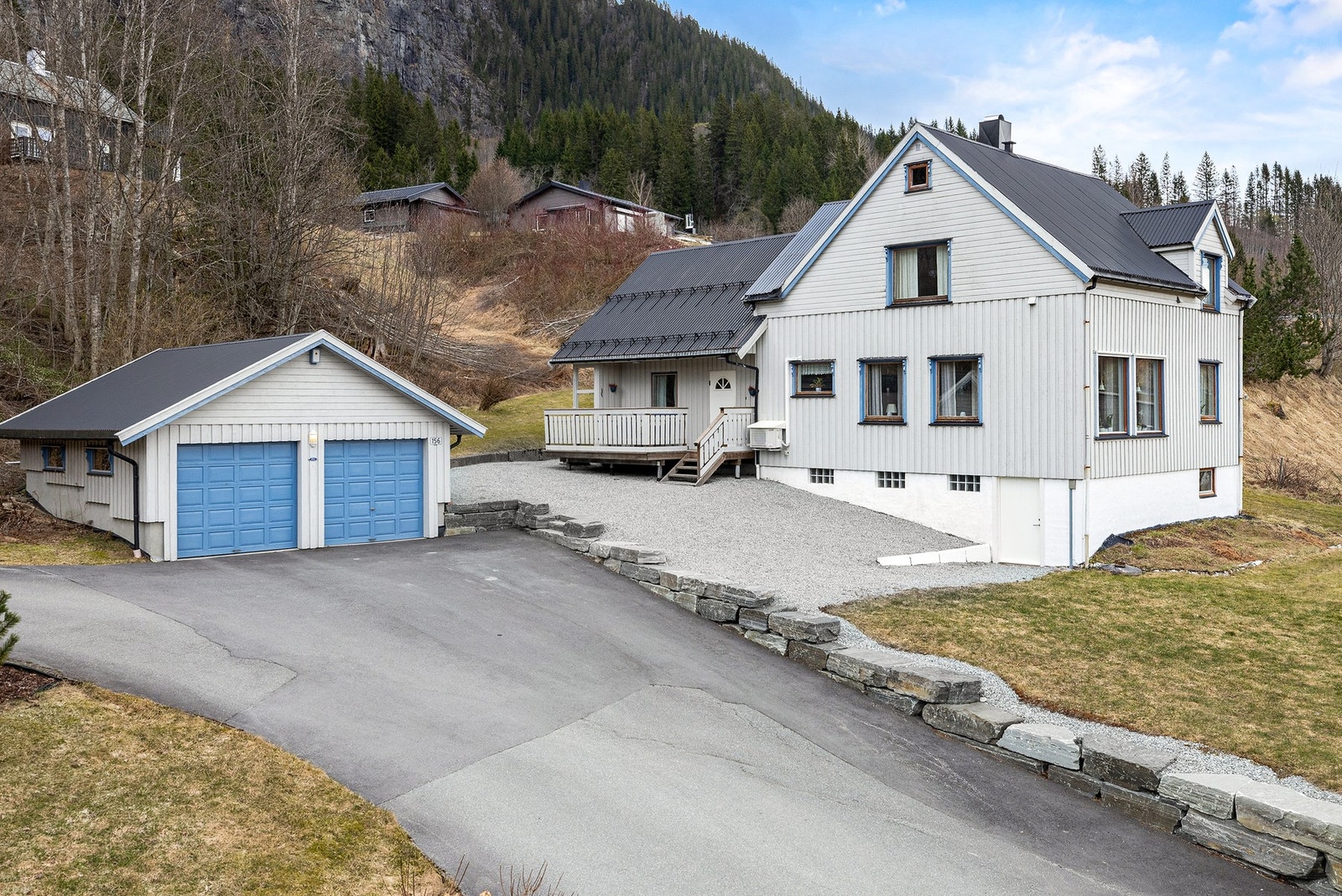 EiendomsMegler 1 v/Hans Kjetil Andreassen har gleden av å presentere Medjåvegen 156! Foto Martin Hågensen AS Galleribilde