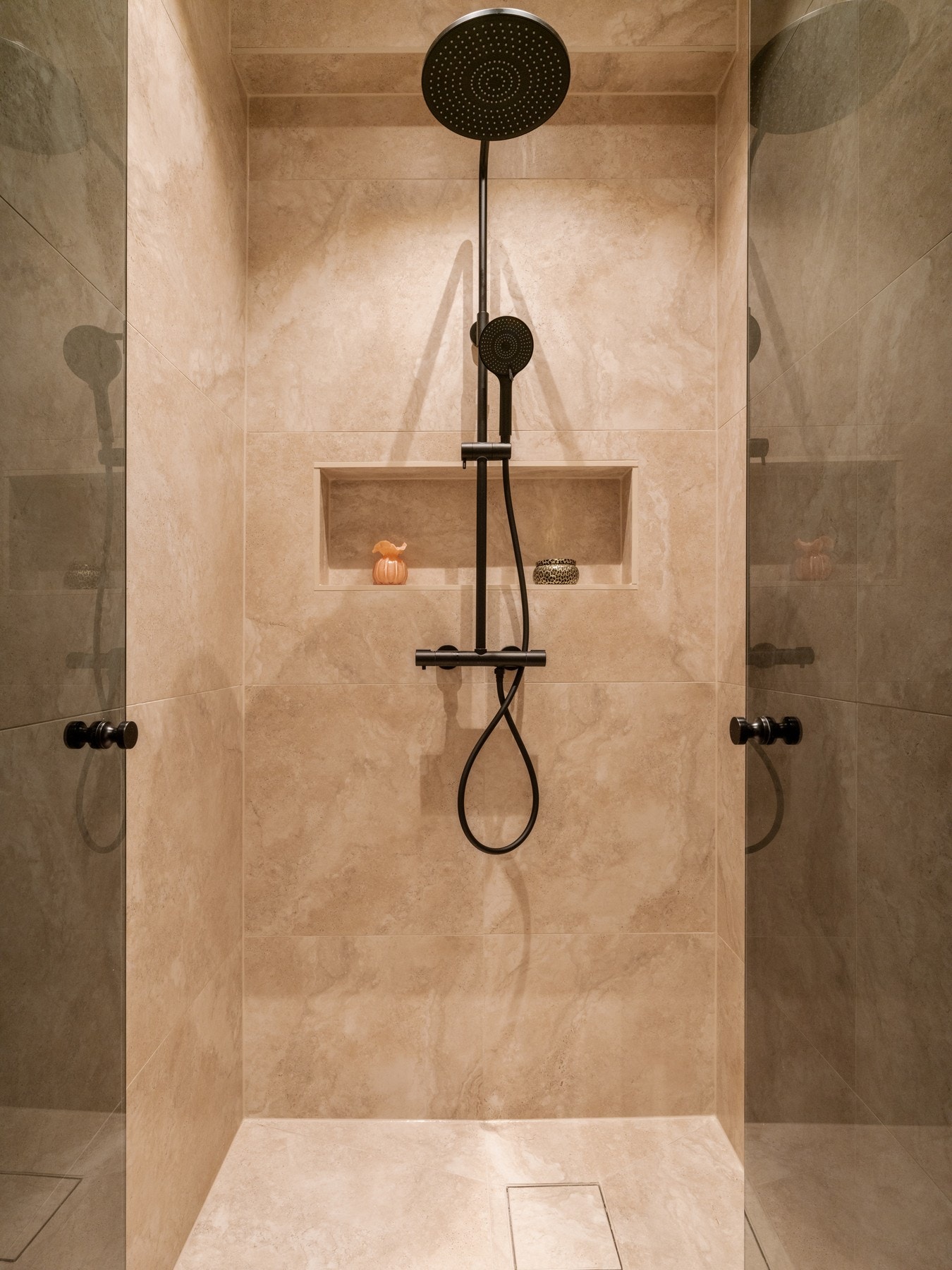Badet har fått tilstandsgrad 1 av takstmann og holder derav en god standard. Galleribilde