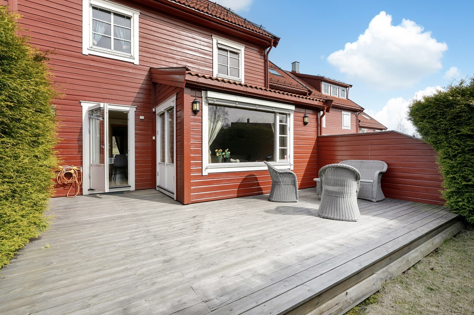 Velkommen til Engelsrudstranda 57! Presenteres av Arsalan Syed v/ EiendomsMegler1. Foto: Galleribilde