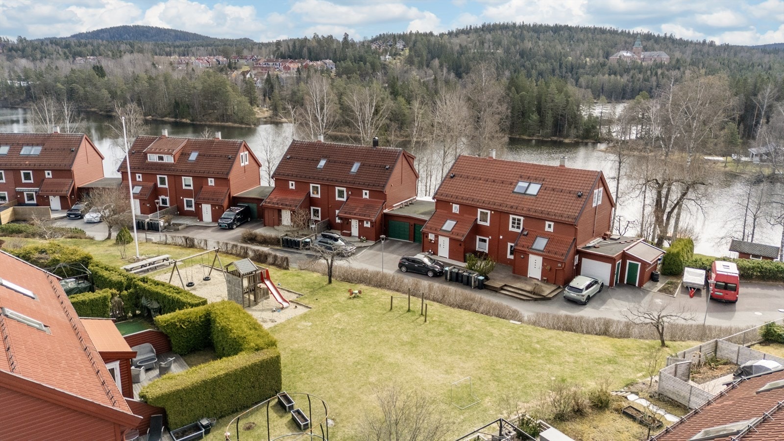 Gode nabolagsforhold i et område som er vurdert som svært trygt. Galleribilde