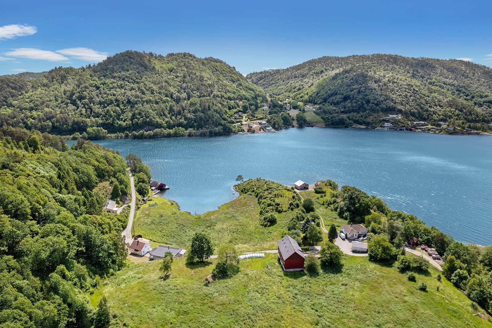 Landelig og flott beliggenhet på Kittelsnes! Galleribilde