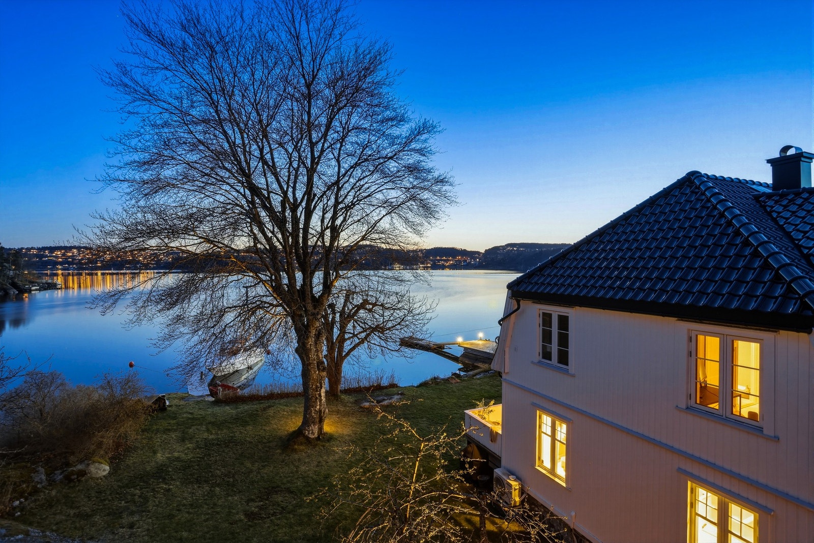 Boligen er påbygget og ombygget i 2024/25 og holder høy standard Galleribilde