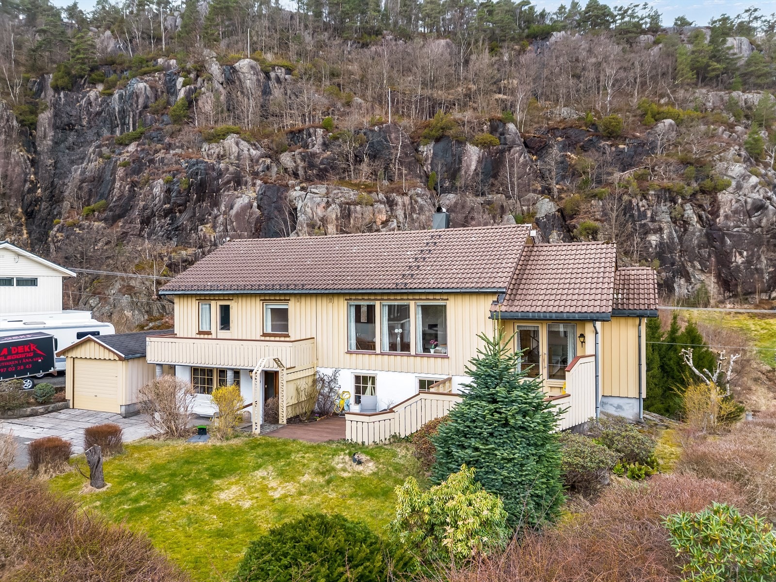 Vi har gleden av å presentere denne innholdsrike eneboligen - Velkommen til Kleivan 66! Galleribilde