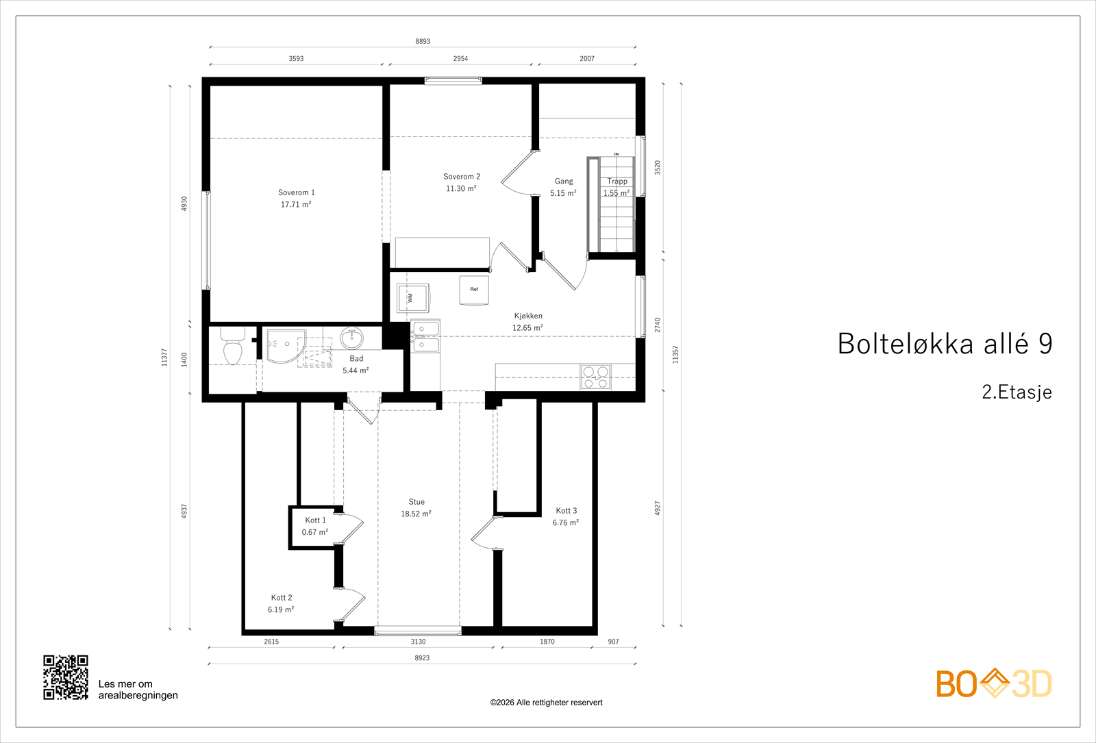 2. etasje har stue, kjøkken, to soverom, bad og flere kott for oppbevaring. Galleribilde