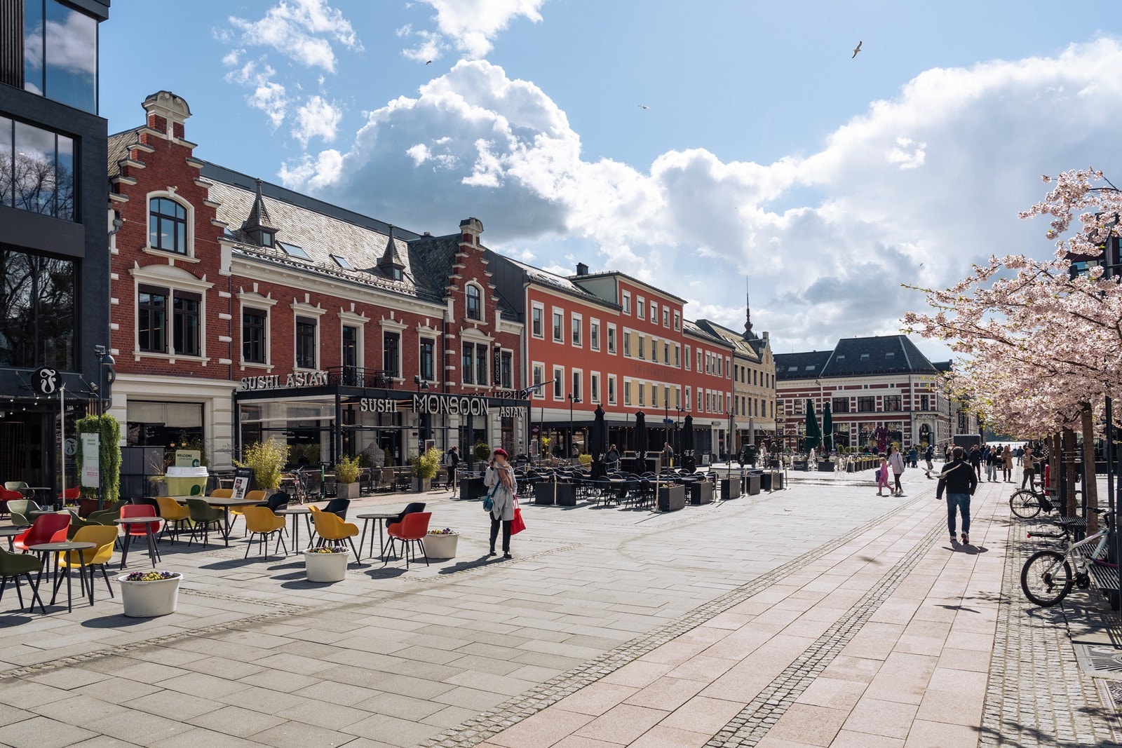 Her finner du alt du trenger og mye mer i tøffelavstand! Galleribilde