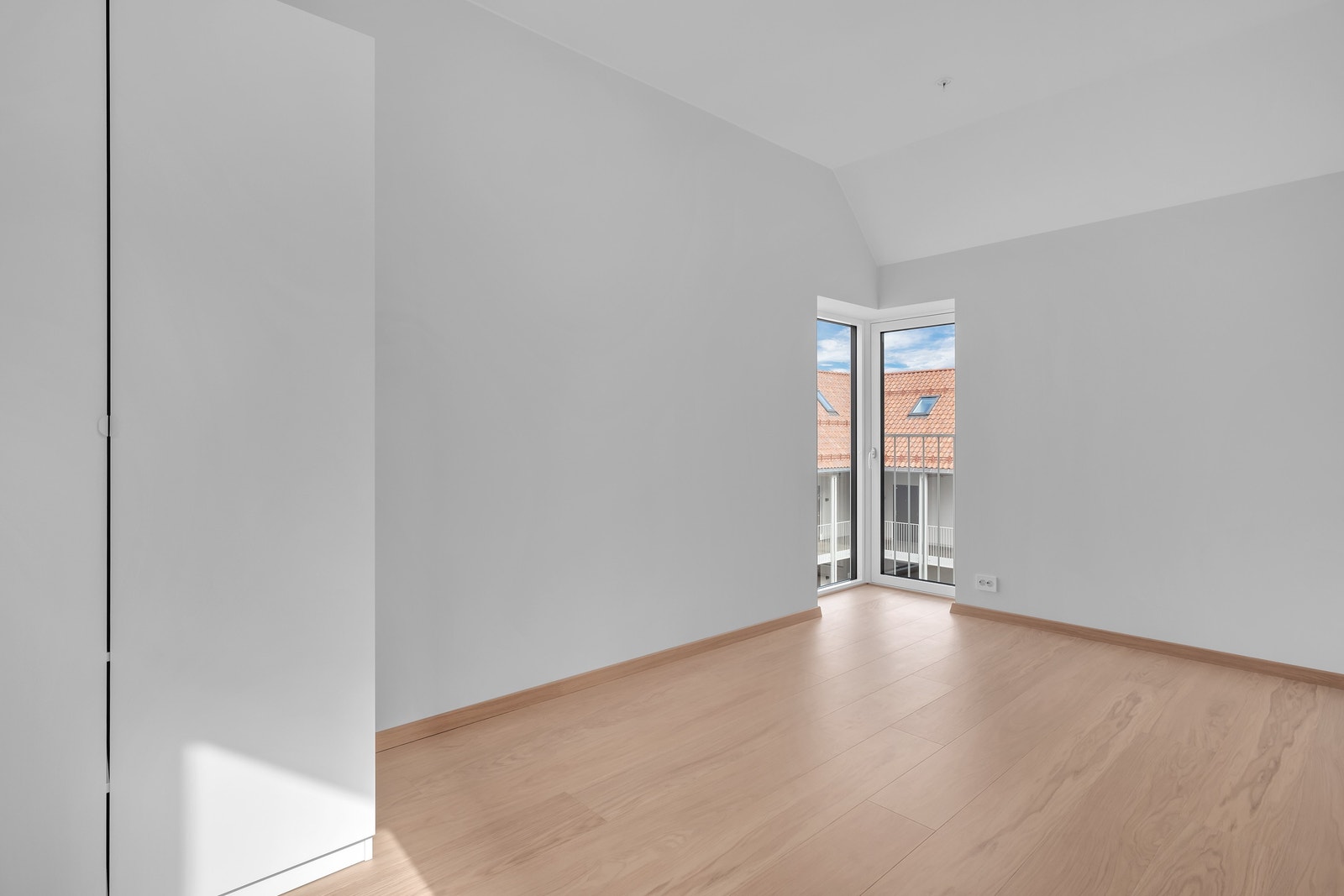 Soverom 1 i plan 1 av boligen. Galleribilde