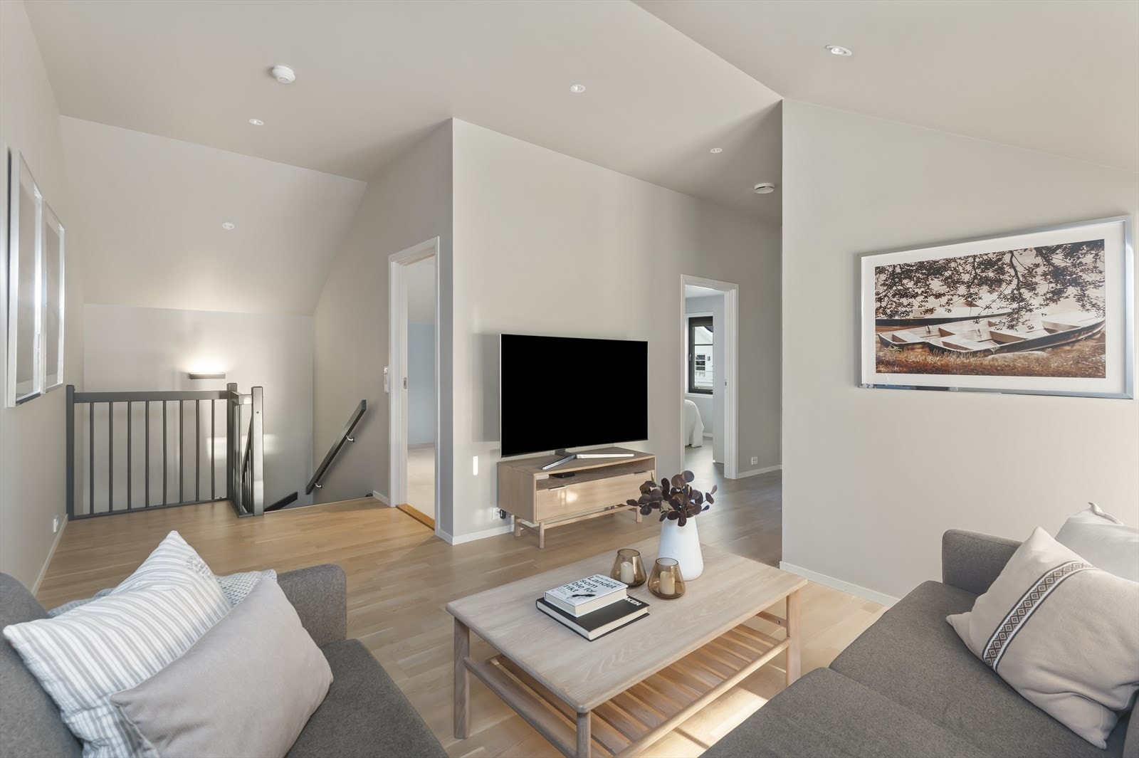 Sted hvor man kan trekke seg tilbake, for gjester, eller spillplass for små? Galleribilde