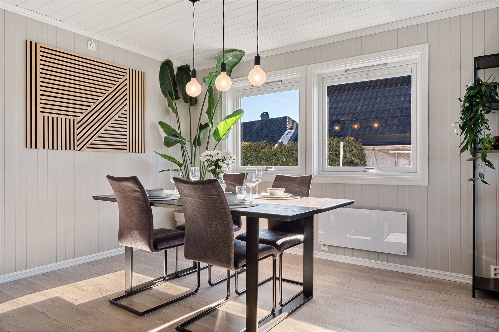 Spisestuen - Et naturlig samlingspunkt for familie og venner. Galleribilde