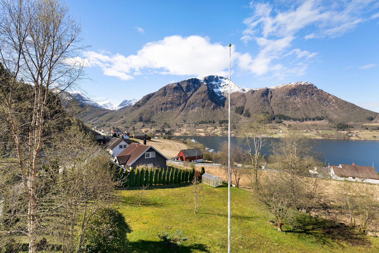 Utsikt. Galleribilde
