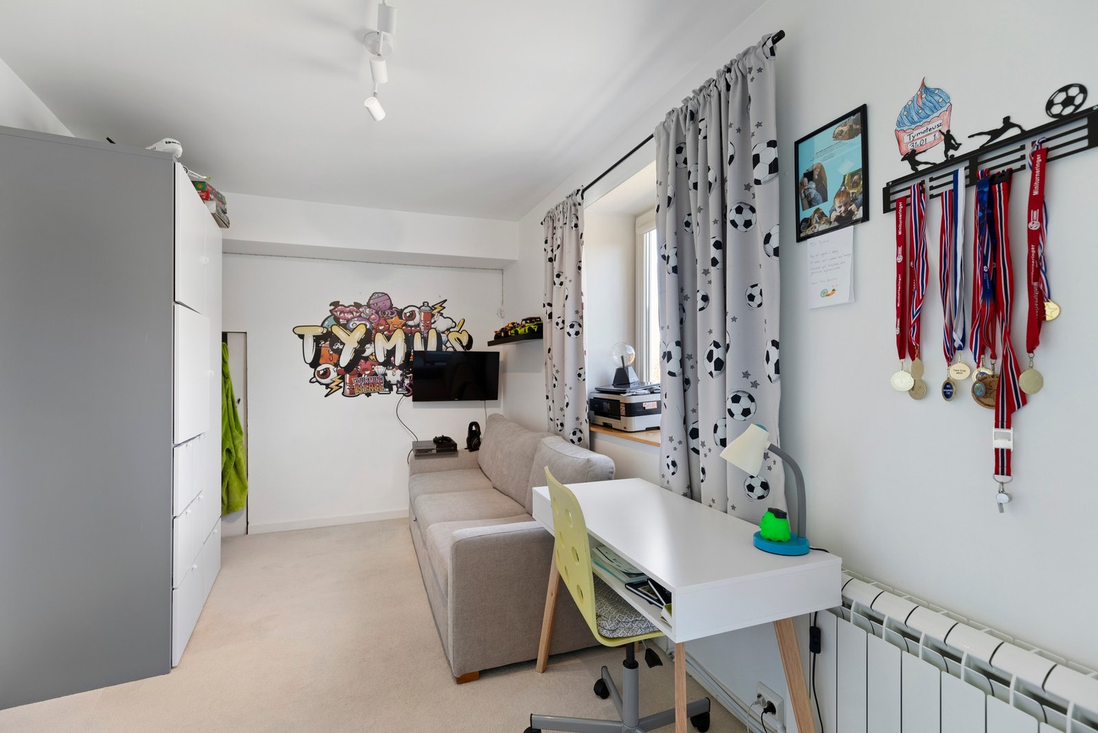 Loftsetasjen har tre soverom. Galleribilde
