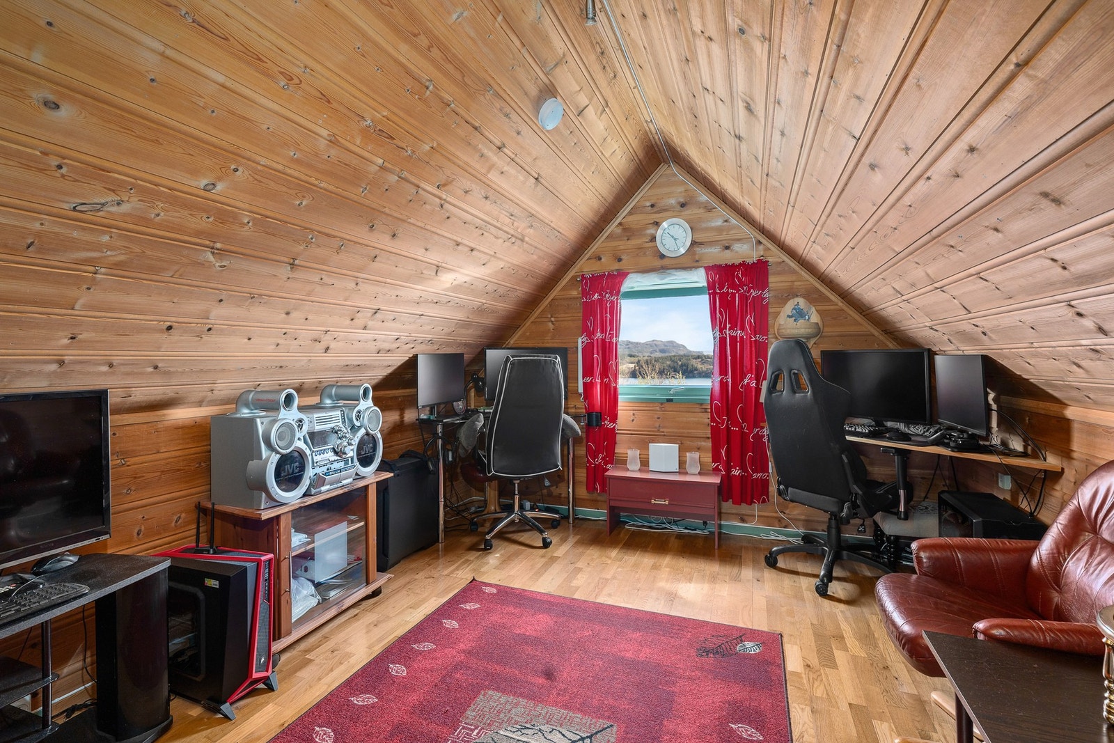 Loftstue Galleribilde