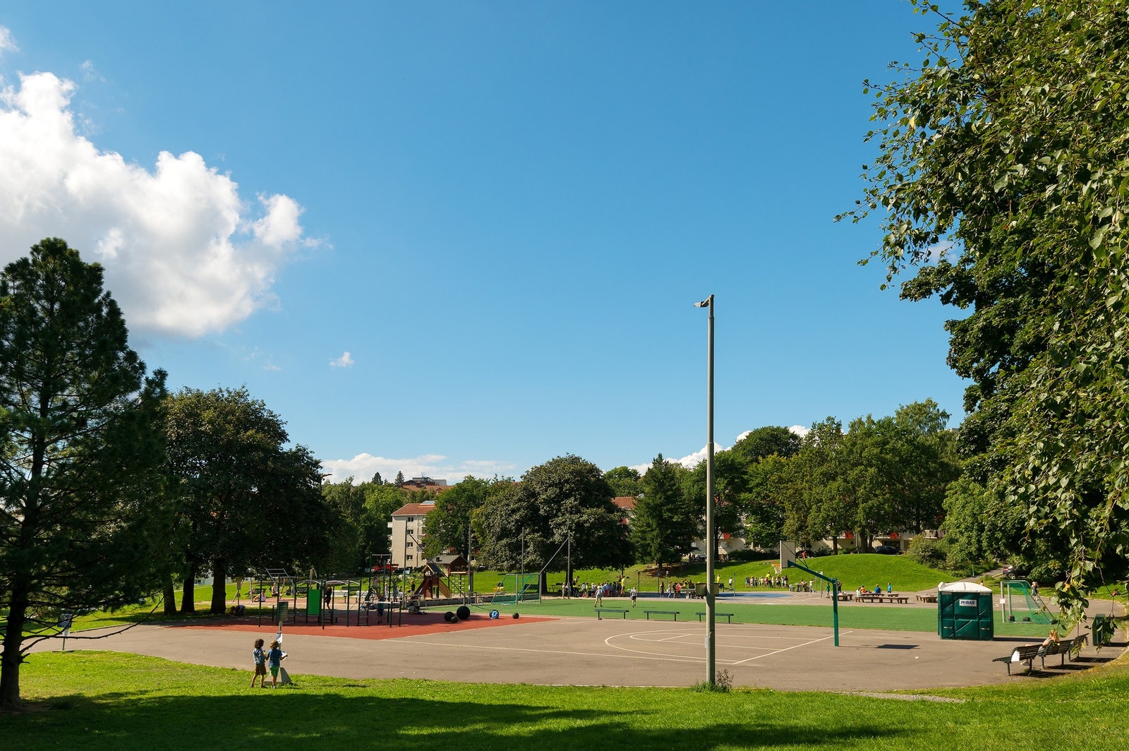 Iladalen park ligger rett ved leiligheten! Galleribilde
