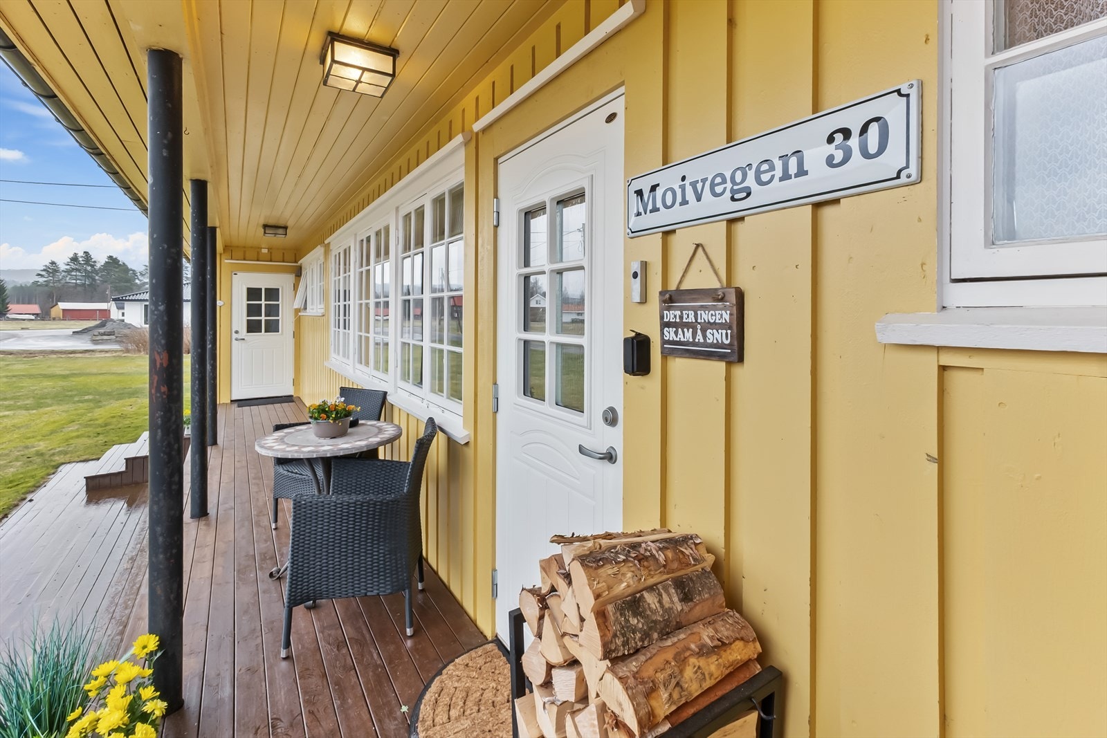 Hovedinngang og grovinngang. Galleribilde