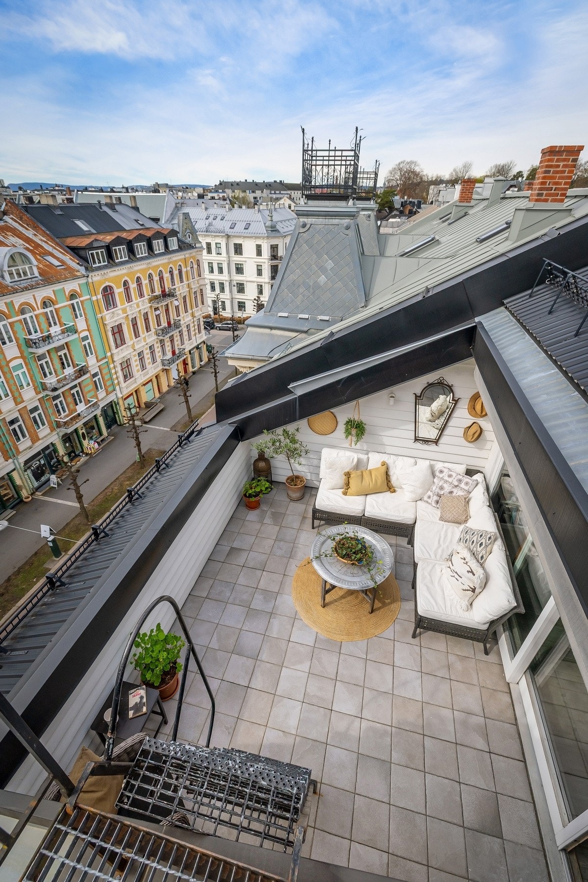 Takterrassen oppleves som svært privat og skjermet. Galleribilde