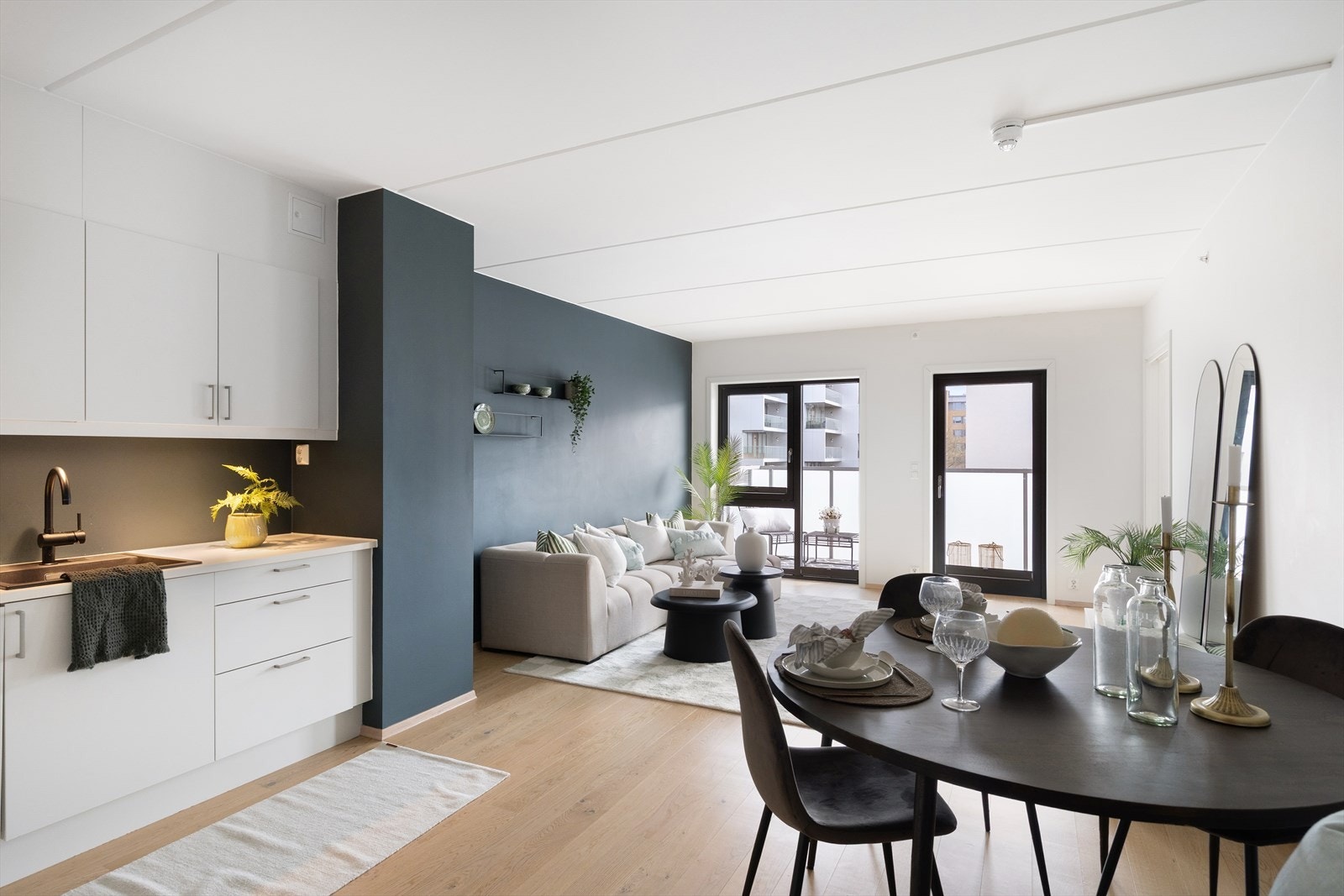 Velkommen til Fernanda Nissens gate 3F! Dette er en attraktiv og moderne 3-roms leilighet med utleiedel, alternativt en fullverdig 4-roms, beliggende i byggets 6. etasje. Foto: Pontus Holmenäs. Galleribilde