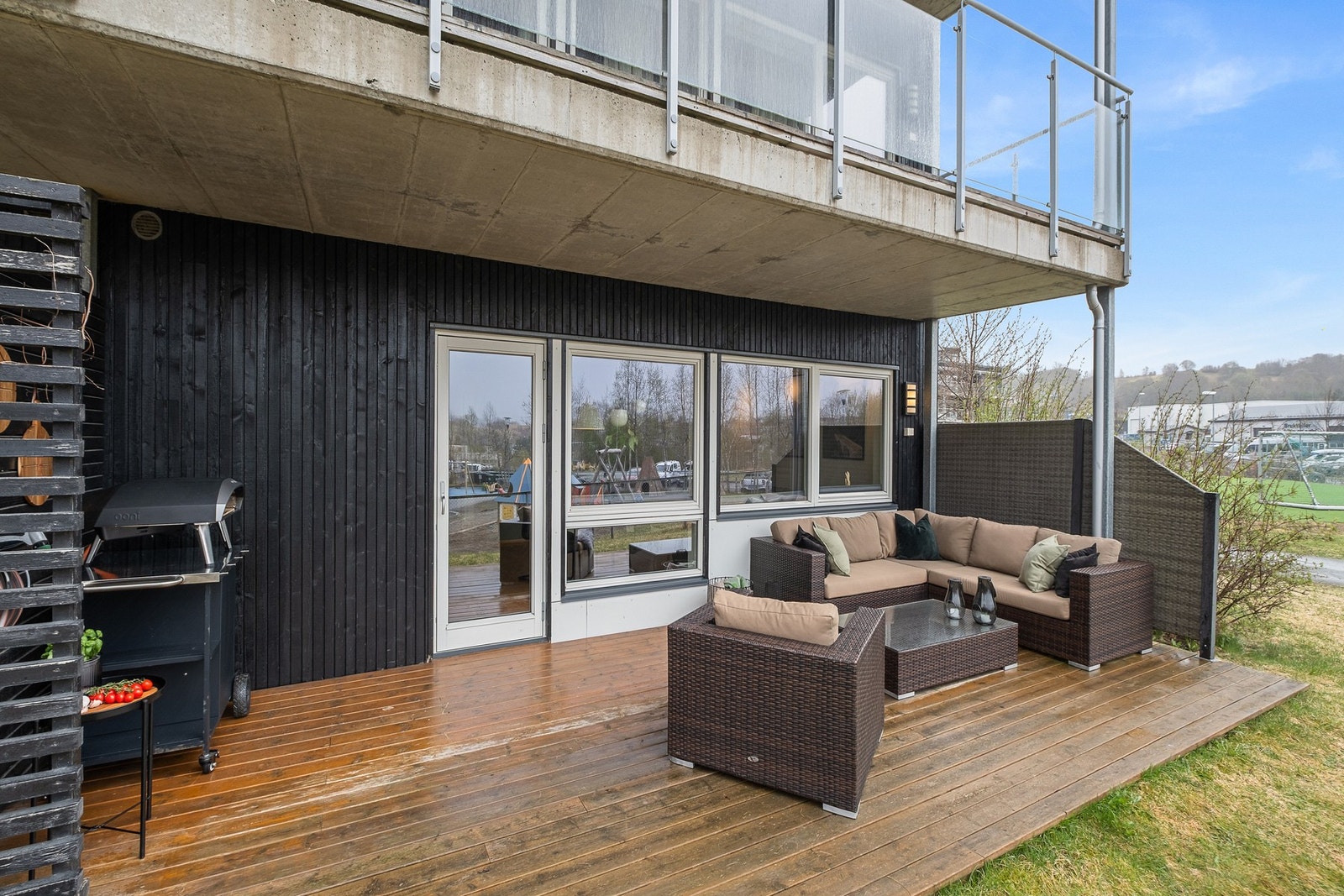 Moderne 3-roms selveierleilighet beliggende i et nyere og populært boligområde på Fossegrenda. Galleribilde