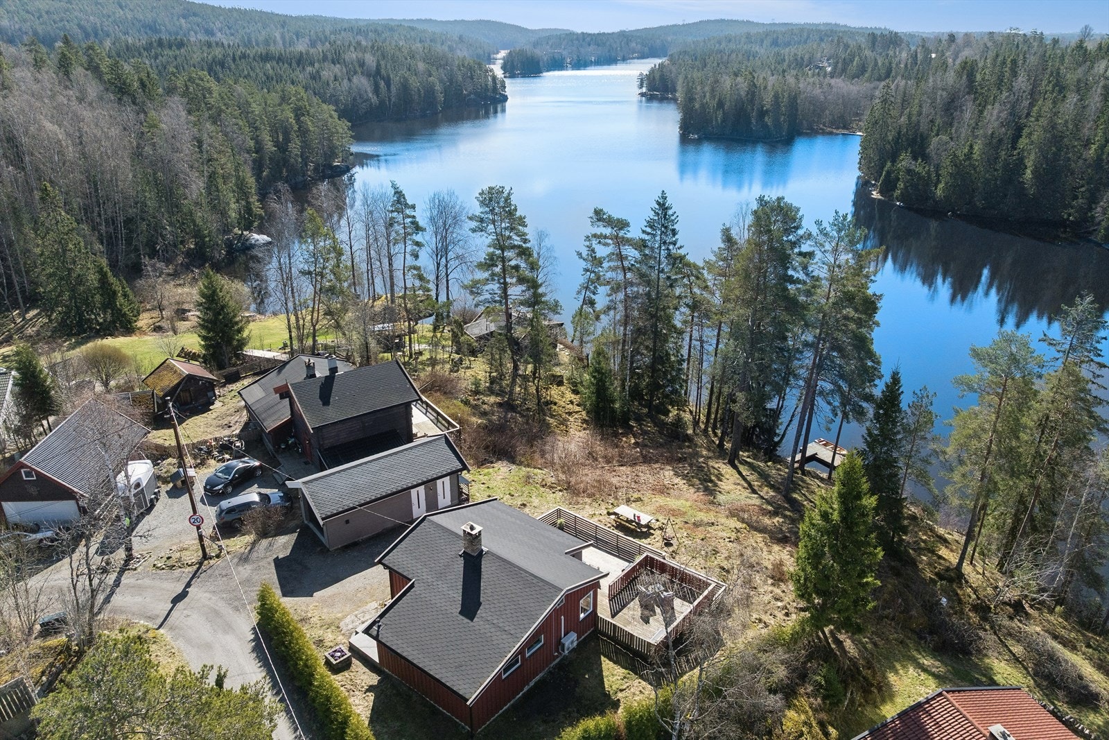 Hedda Marie Faber v/DNB Eiendom har gleden av å presentere Fiskestien 18! Galleribilde
