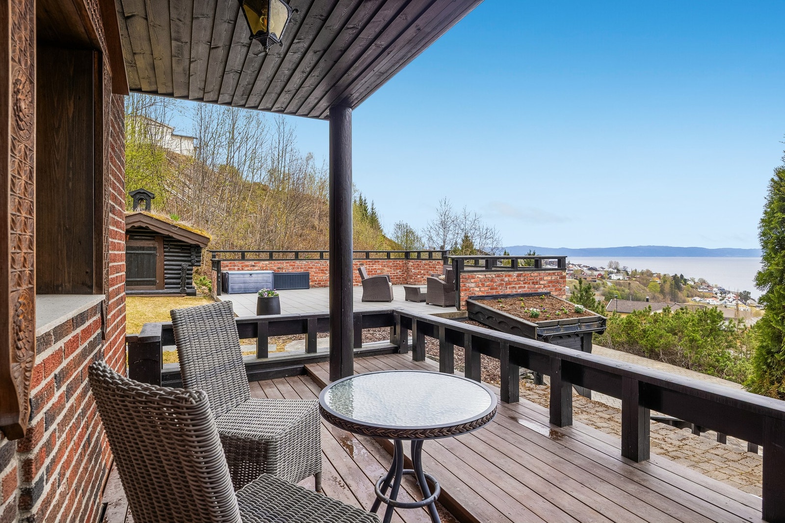 Terrasse med flott utsikt. Galleribilde