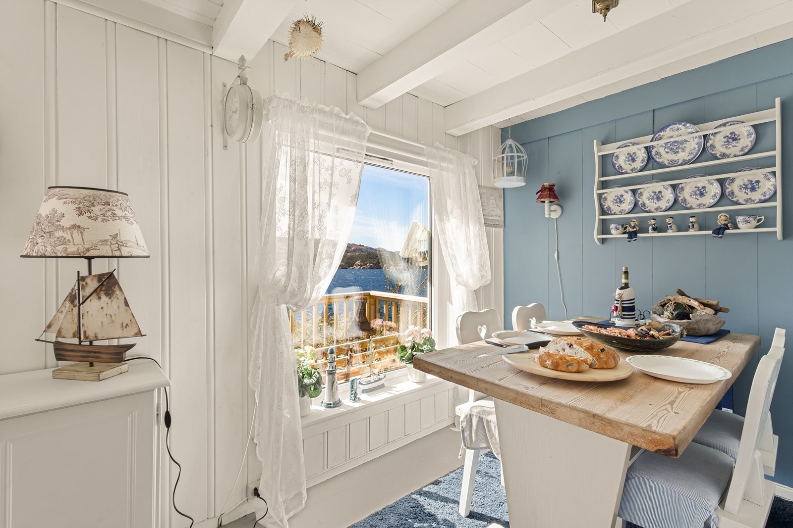Hvem ville ikke bli invitert til lunsj her. Galleribilde