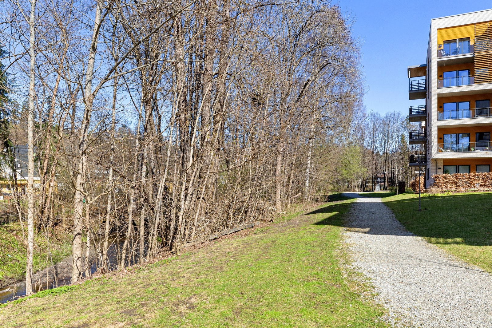Området byr på umiddelbar nærhet til flotte tur- og rekreasjonsmuligheter året rundt Galleribilde