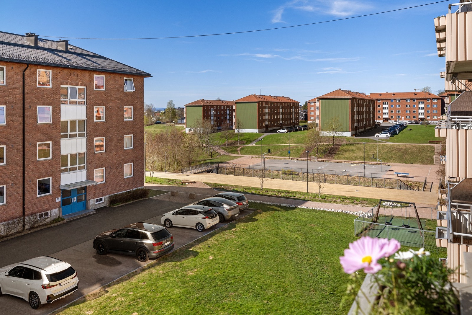 Flott utsikt mot Bjerkedalen Park. Galleribilde