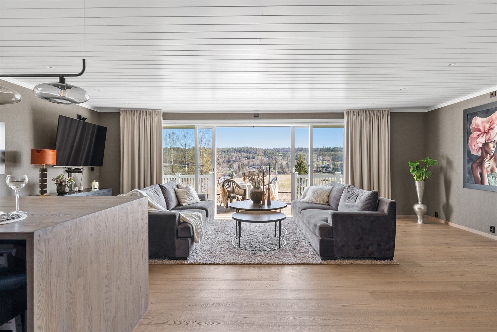 Velkommen til Granheimveien 2, presentert av Kaia Hostvedt Dahle. Fotograf: Paul Thürmer. Galleribilde