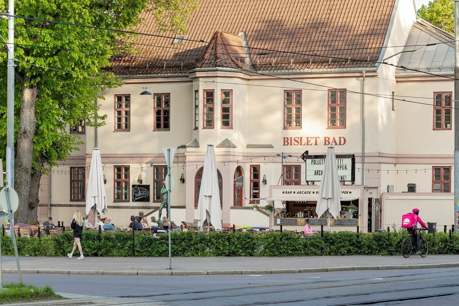 For den treningsglade har man ett par minutters gange til SATS på Bislett og Bislett Bad Galleribilde