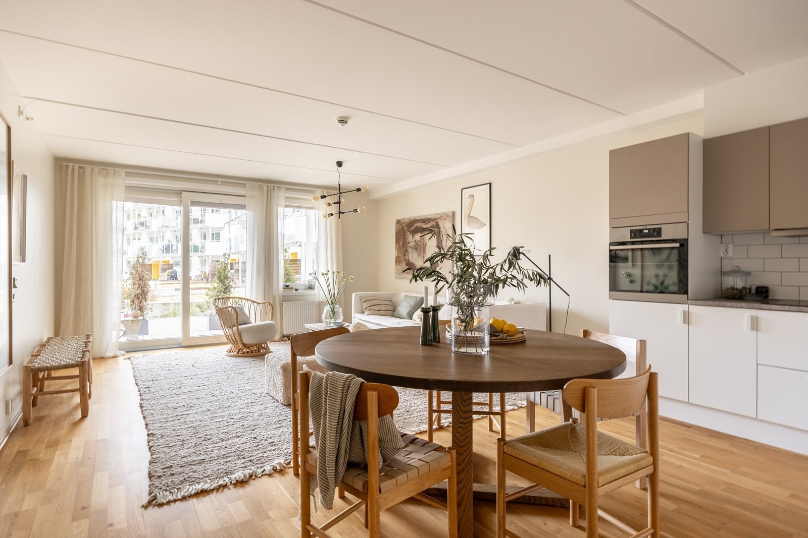Dette er en moderne tiltalende 4-roms selveier fra 2014 med en rekke attraktive kvaliteter. Galleribilde