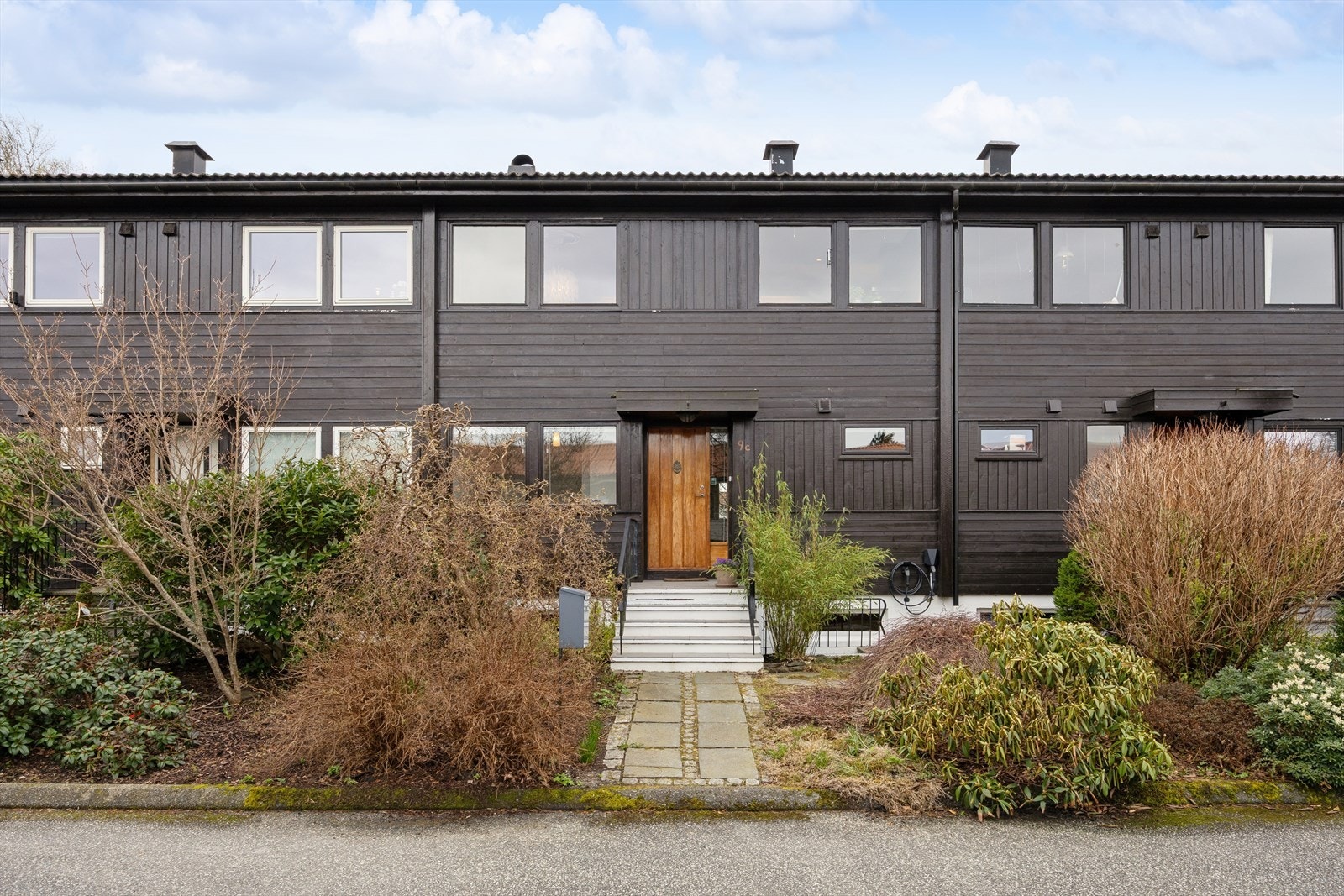 Pent og velstelt inngangsparti! Galleribilde