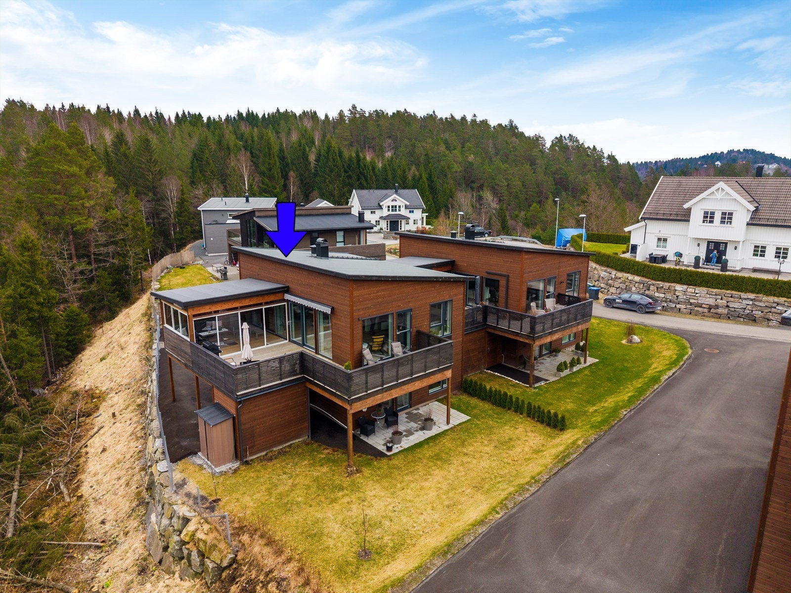 EiendomsMegler1 ved Simen Dippner Bakke presenterer Rugbråtveien 11B! Foto: Inbovi Galleribilde